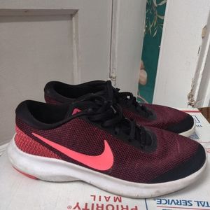 Nike flex sneakers - running shoes in pink and black with white soles
